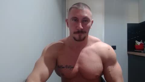Snapshot of angelofit chatting on November 21, 2025, 1:54 pm ------- SEX SHOW WITH GUYS AND GIRLS MUSCLE SHOW online show from November 21, 2025, 1:54 pm