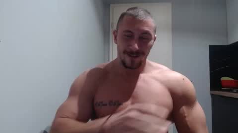 Snapshot of angelofit chatting on November 30, 2025, 6:12 pm ------- SEX SHOW WITH GUYS AND GIRLS MUSCLE SHOW online show from November 30, 2025, 6:12 pm