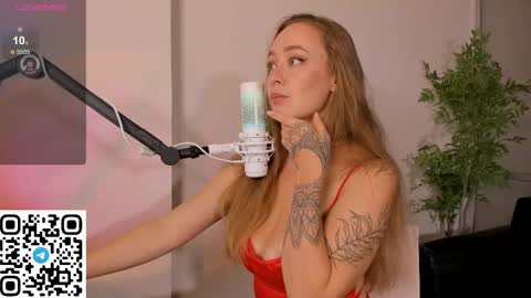 Snapshot of angelpaull chatting on March 3, 2025, 11:24 pm Angel online show from March 3, 2025, 11:24 pm