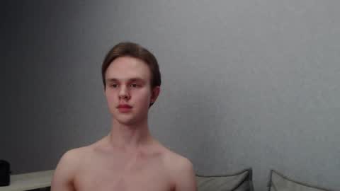 Angel online show from February 25, 2025, 9:24 pm