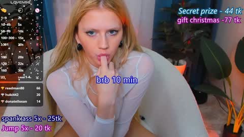 Snapshot of angels__club chatting on December 20, 2024, 4:53 am Jasmin Michel Nilo online show from December 20, 2024, 4:53 am