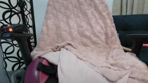 Snapshot of angels_chat chatting on May 28, 2026, 4:21 am ivanna online show from May 28, 2026, 4:21 am