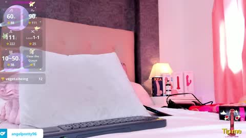 Snapshot of angels_one chatting on January 16, 2025, 5:01 pm Angela online show from January 16, 2025, 5:01 pm