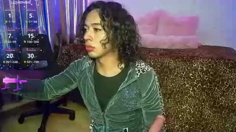   online show from June 29, 2026, 3:35 am