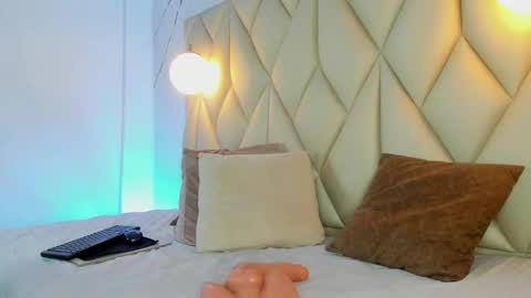 ANGIE online show from February 12, 2026, 4:02 pm