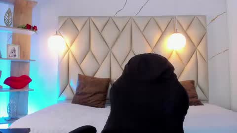 ANGIE online show from June 18, 2026, 3:05 pm