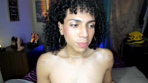 angelwhitte online show from May 13, 2026, 1:25 am