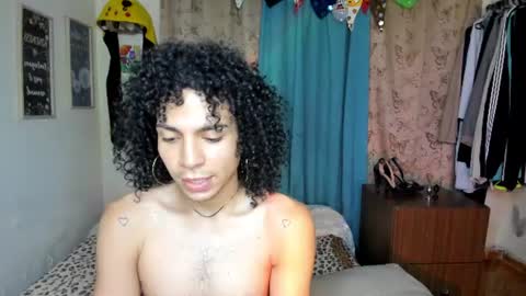 angelwhitte online show from July 22, 2026, 2:47 am