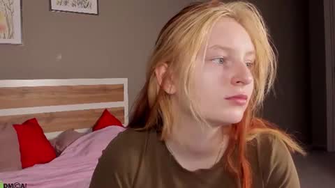 Snapshot of angelwise chatting on June 24, 2026, 3:05 am angelwise online show from June 24, 2026, 3:05 am