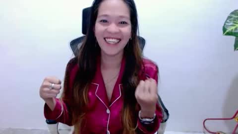 angelyn_slim online show from March 12, 2026, 9:54 pm