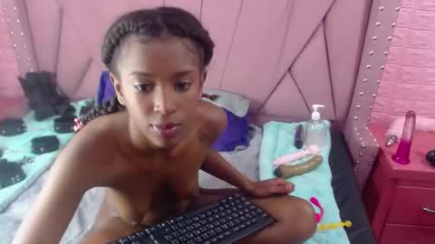 Snapshot of angeyapetite chatting on December 23, 2024, 6:48 pm Anyega online show from December 23, 2024, 6:48 pm