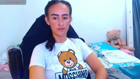 IG angie dreamgirl01 online show from April 25, 2026, 10:18 pm