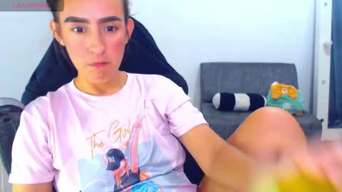IG angie dreamgirl01 online show from May 7, 2026, 2:39 am
