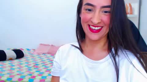 IG angie dreamgirl01 online show from July 7, 2026, 4:22 pm