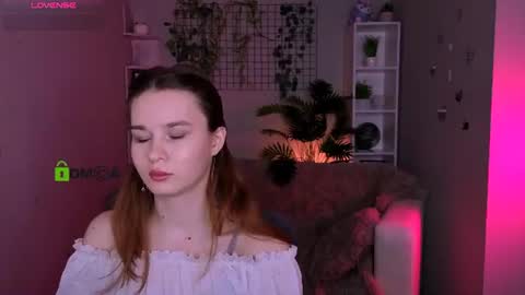 Angle online show from June 11, 2026, 7:23 pm