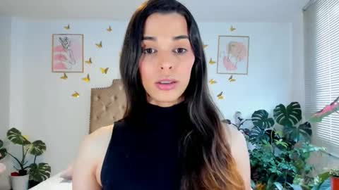 Anabella online show from June 5, 2026, 5:40 pm