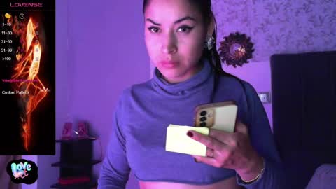 Snapshot of angiebaxter chatting on December 16, 2024, 1:10 am Angiebaxt online show from December 16, 2024, 1:10 am