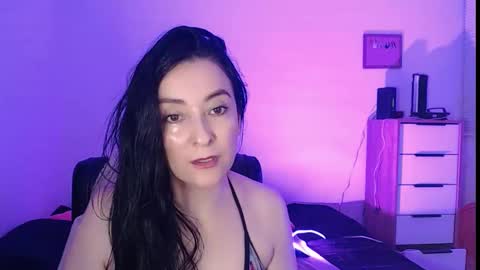 VALENTINA online show from February 11, 2025, 12:49 am