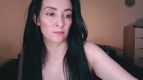 Snapshot of angiesquirt chatting on July 13, 2026, 5:10 am VALENTINA online show from July 13, 2026, 5:10 am