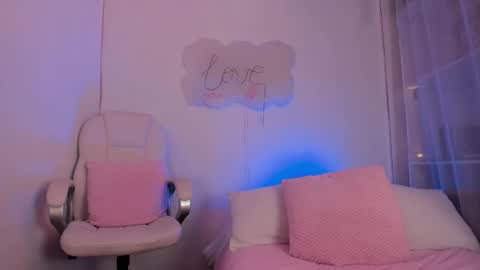 Snapshot of angiiebylpz chatting on March 1, 2025, 2:13 pm violeth lopez online show from March 1, 2025, 2:13 pm