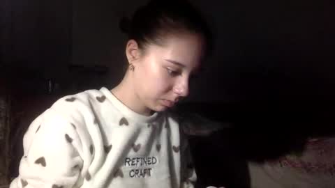 Angel Cute online show from April 26, 2026, 9:12 pm