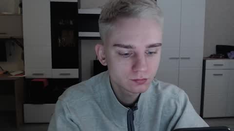 vodka online show from February 11, 2025, 4:44 am