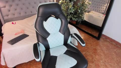 Snapshot of angy_avila chatting on January 31, 2025, 11:45 pm angy_avila online show from January 31, 2025, 11:45 pm