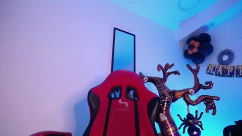 anhonymus online show from October 27, 2025, 4:16 am