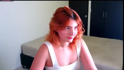 Snapshot of ania_mml chatting on January 14, 2026, 12:27 am Ania online show from January 14, 2026, 12:27 am