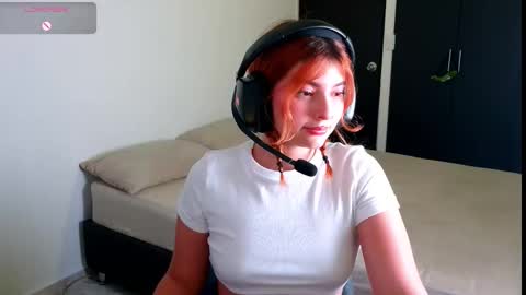 Snapshot of ania_mml chatting on January 18, 2026, 12:58 am Ania online show from January 18, 2026, 12:58 am