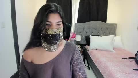 Snapshot of aniisaalii chatting on May 7, 2026, 4:34 pm Anissa online show from May 7, 2026, 4:34 pm