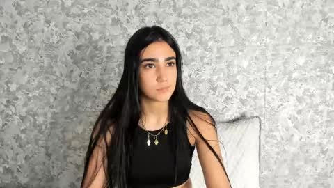 anika_h online show from April 29, 2026, 5:30 pm