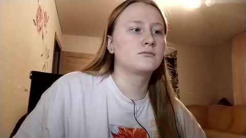 Anika online show from November 2, 2025, 2:41 pm