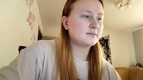 Anika online show from November 5, 2025, 1:44 pm