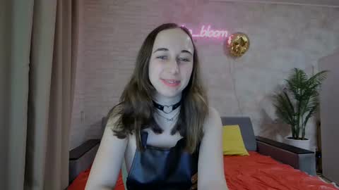 anikabloom online show from February 26, 2025, 12:05 am