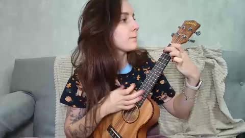 Alice online show from January 19, 2025, 6:32 pm