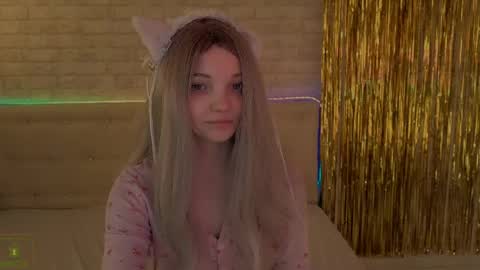 Snapshot of animealica chatting on May 26, 2026, 2:29 am Alica online show from May 26, 2026, 2:29 am
