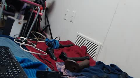 Snapshot of animergamergirl chatting on January 29, 2025, 10:53 pm Twitter at animegamergrl. No vids for sale on Chaturbate. online show from January 29, 2025, 10:53 pm