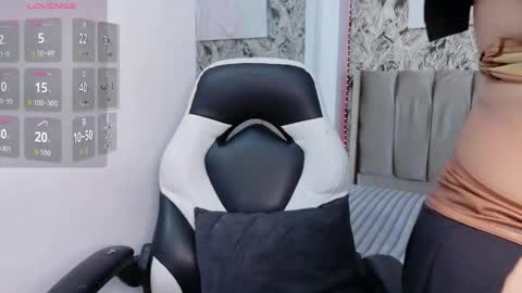 anisha_katee online show from December 22, 2025, 7:44 pm