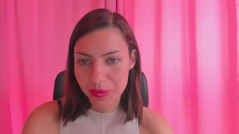 Anni online show from September 20, 2025, 5:52 am