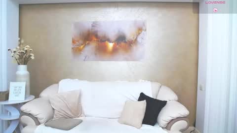 Snapshot of anissalogan chatting on November 20, 2025, 12:49 pm my name is Ani online show from November 20, 2025, 12:49 pm