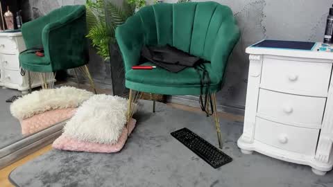 Snapshot of anissia_teaser chatting on January 22, 2025, 11:23 am anissia teaser online show from January 22, 2025, 11:23 am