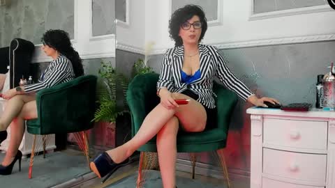 Snapshot of anissia_teaser chatting on February 3, 2025, 5:18 am anissia teaser online show from February 3, 2025, 5:18 am