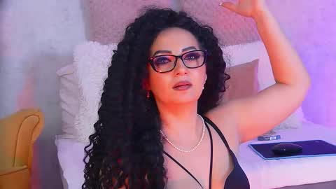 Snapshot of anissia_teaser chatting on November 10, 2025, 5:39 am anissia teaser online show from November 10, 2025, 5:39 am