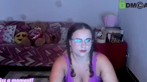 Snapshot of anissyax chatting on July 3, 2026, 2:51 am AnissyaX online show from July 3, 2026, 2:51 am