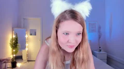 Snapshot of anita_marcelle chatting on June 16, 2026, 8:17 am Anita online show from June 16, 2026, 8:17 am