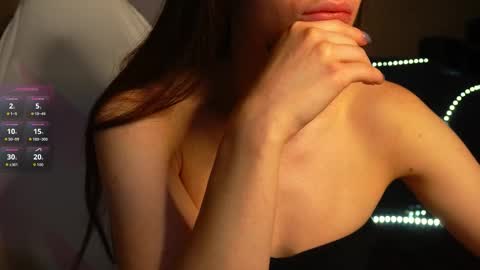 anita_von online show from September 13, 2025, 3:39 am