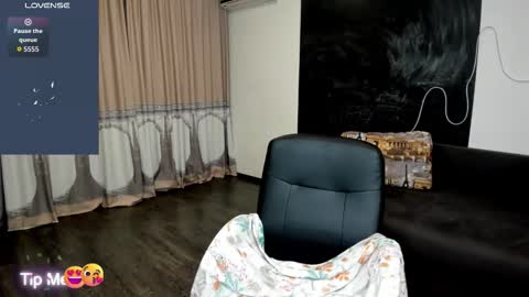 Anita online show from October 7, 2025, 5:59 am