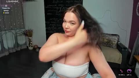 Snapshot of anitamays chatting on June 18, 2026, 11:36 am Anita online show from June 18, 2026, 11:36 am