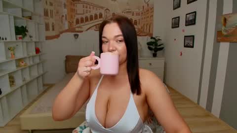 Snapshot of anitamays chatting on July 6, 2026, 11:40 am Anita online show from July 6, 2026, 11:40 am